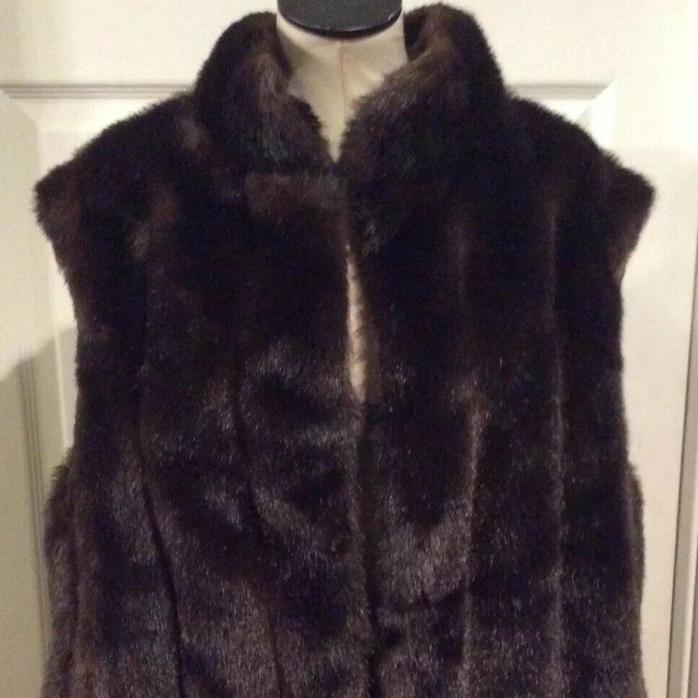 Donna Salyers’ Fabulous Furs Vest